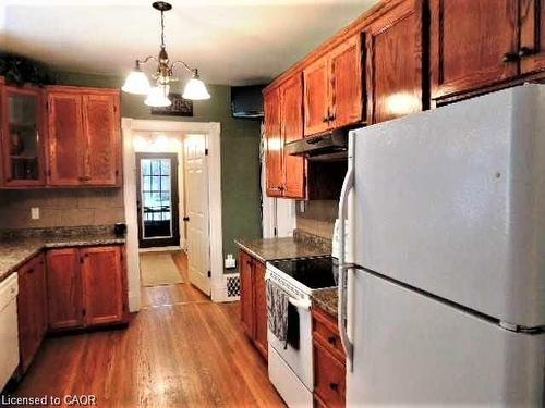 134 Courtland Avenue E, Kitchener, ON 