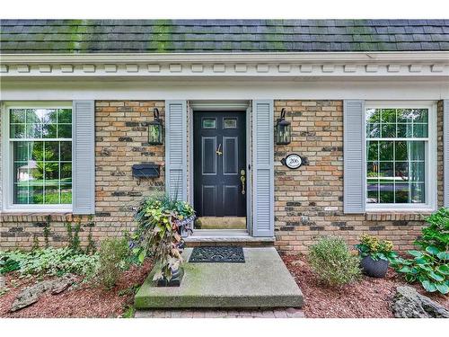 206 Rossmore Boulevard, Burlington, ON - Outdoor