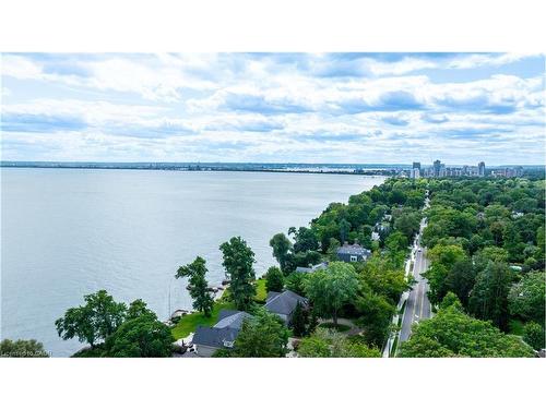 206 Rossmore Boulevard, Burlington, ON - Outdoor With Body Of Water With View