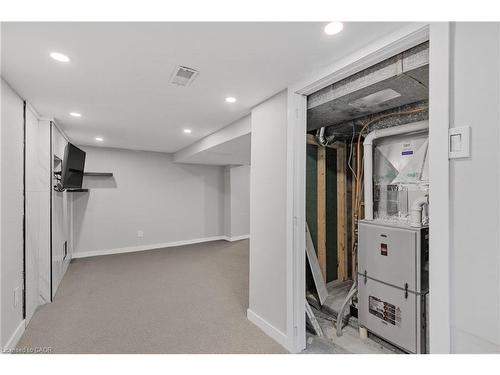 191 East 11Th Street, Hamilton, ON - Indoor