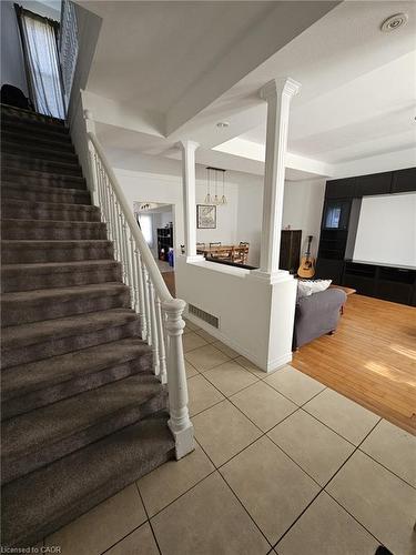 253 Mary Street, Hamilton, ON - Indoor Photo Showing Other Room