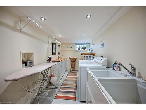 875 Garth Street, Hamilton, ON - Indoor Photo Showing Laundry Room
