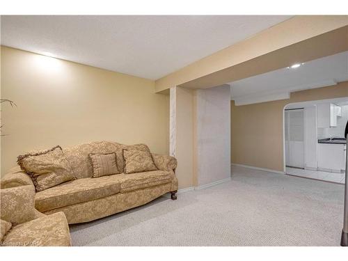 2 Robespierre Court, Hamilton, ON - Indoor