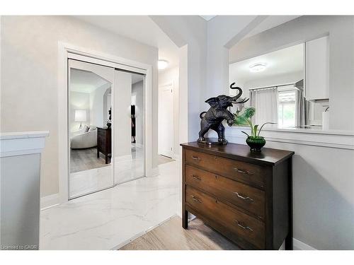 103 East 45Th Street, Hamilton, ON - Indoor Photo Showing Other Room