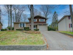 38 Glenwood Drive  Kitchener, ON N2A 1H7