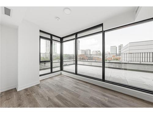 511-1 Jarvis Street, Hamilton, ON - Indoor Photo Showing Other Room