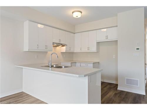 26-660 Colborne Street W, Brantford, ON - Indoor Photo Showing Kitchen With Double Sink