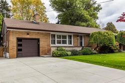 1-85 Westminster Avenue  Hamilton, ON L9C 4M1