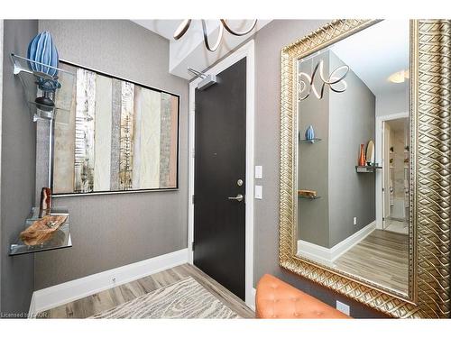 1807-385 Winston Road, Grimsby, ON - Indoor Photo Showing Other Room