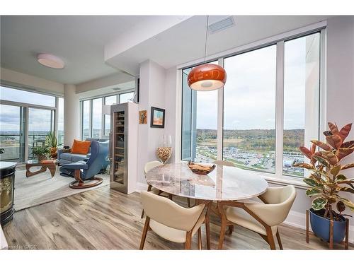 1807-385 Winston Road, Grimsby, ON - Indoor