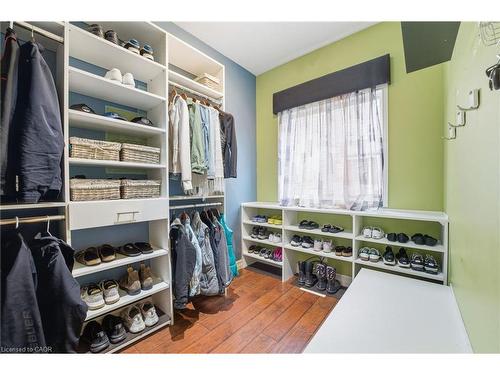 254 Kerwood Drive, Cambridge, ON - Indoor With Storage