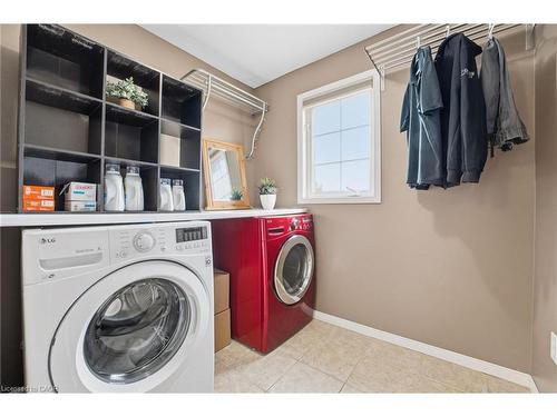 254 Kerwood Drive, Cambridge, ON - Indoor Photo Showing Laundry Room