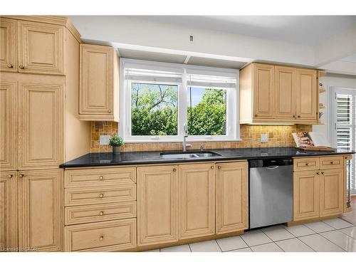 128 Oneida Boulevard, Ancaster, ON - Indoor Photo Showing Kitchen With Double Sink