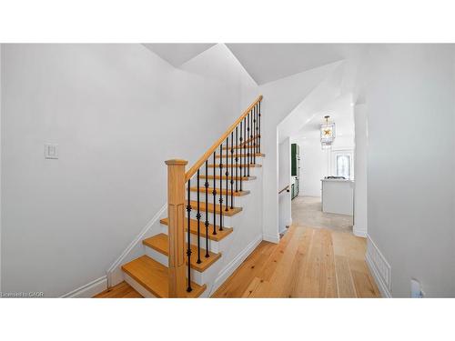 708 Wilson Street, Hamilton, ON - Indoor Photo Showing Other Room