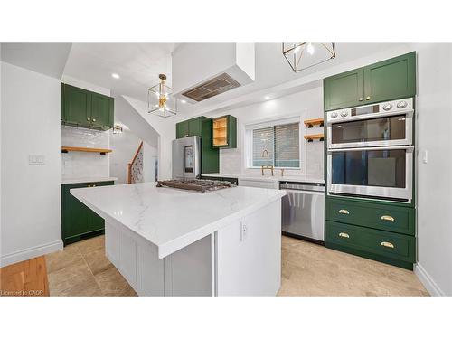708 Wilson Street, Hamilton, ON - Indoor Photo Showing Kitchen