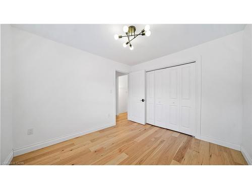 708 Wilson Street, Hamilton, ON - Indoor Photo Showing Other Room
