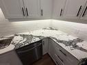 59 Szollosy Circle, Hamilton, ON  - Indoor Photo Showing Kitchen With Upgraded Kitchen 