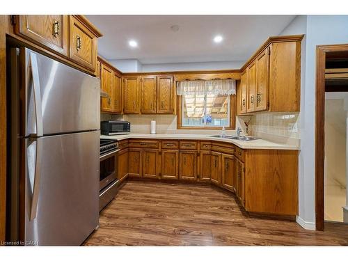 120 Wood Street, Kitchener, ON - Indoor Photo Showing Kitchen With Double Sink