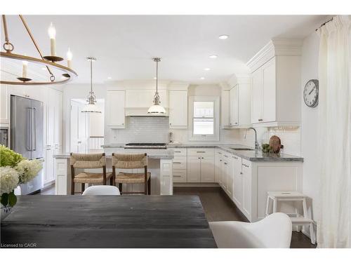 212 King Street, Oakville, ON - Indoor