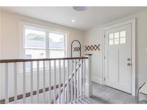 212 King Street, Oakville, ON - Indoor Photo Showing Other Room