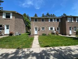 160 Westcourt Place  Waterloo, ON N2L 2R7
