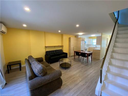 160 Westcourt Place, Waterloo, ON - Indoor