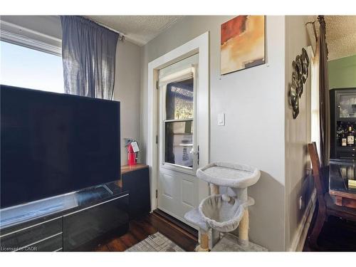 246 Cope Street, Hamilton, ON - Indoor Photo Showing Other Room