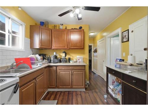 246 Cope Street, Hamilton, ON - Indoor Photo Showing Kitchen With Double Sink