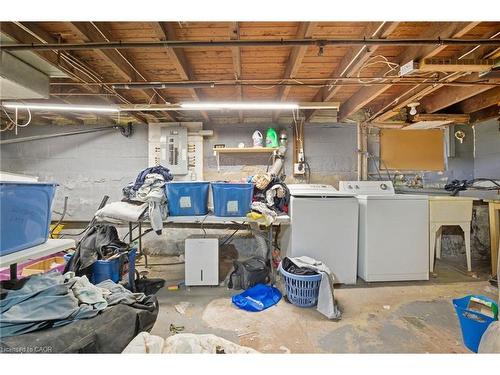 246 Cope Street, Hamilton, ON - Indoor Photo Showing Laundry Room