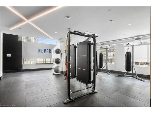429-55 Duke Street W, Kitchener, ON - Indoor Photo Showing Gym Room