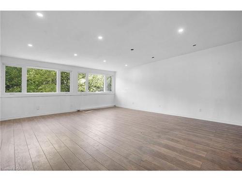 135 Madison Avenue S, Kitchener, ON - Indoor