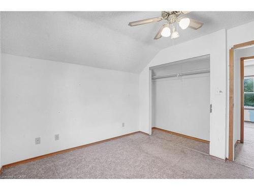 135 Madison Avenue S, Kitchener, ON - Indoor Photo Showing Other Room