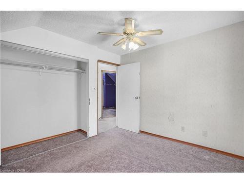 135 Madison Avenue S, Kitchener, ON - Indoor Photo Showing Other Room