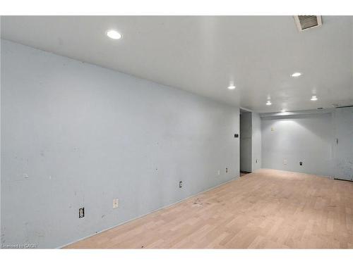 135 Madison Avenue S, Kitchener, ON - Indoor