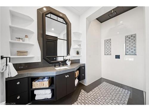 23 Cameron Drive, Ancaster, ON - Indoor Photo Showing Bathroom