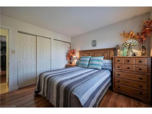 449 Anndale Road, Waterloo, ON - Indoor Photo Showing Bedroom