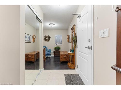 1402-330 Prince Charles Drive S, Welland, ON - Indoor Photo Showing Other Room