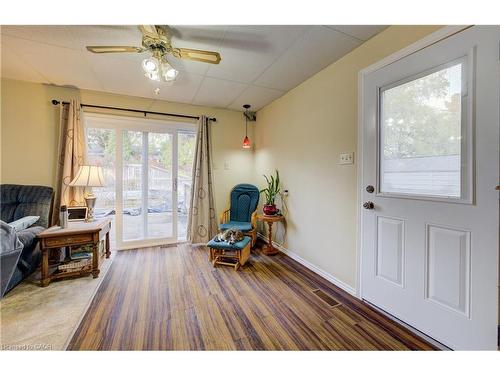 174 Union Street E, Waterloo, ON - Indoor