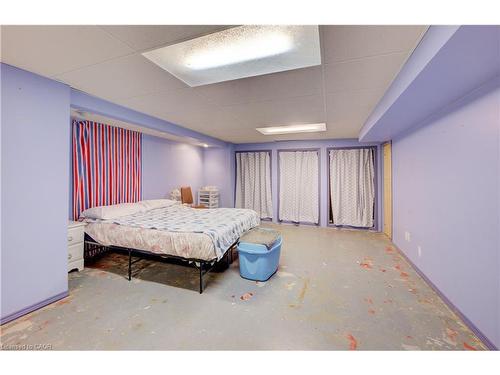 174 Union Street E, Waterloo, ON - Indoor Photo Showing Bedroom