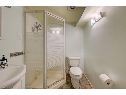 174 Union Street E, Waterloo, ON - Indoor Photo Showing Bathroom