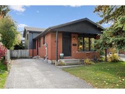 459 Drummerhill Crescent  Waterloo, ON N2T 1G3