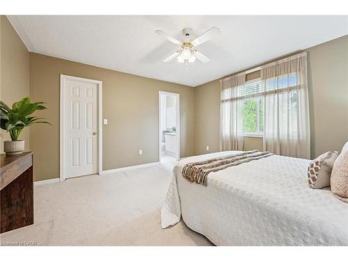 1617 Gowling Terrace, Milton, ON - Indoor Photo Showing Bedroom