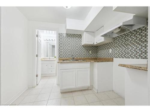 1617 Gowling Terrace, Milton, ON - Indoor