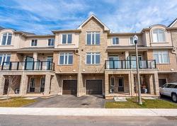 3-40 Zinfandel Drive  Stoney Creek, ON L8E 0L1