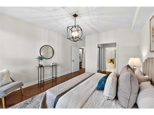 503-65 Port Street E, Mississauga, ON - Indoor Photo Showing Bedroom