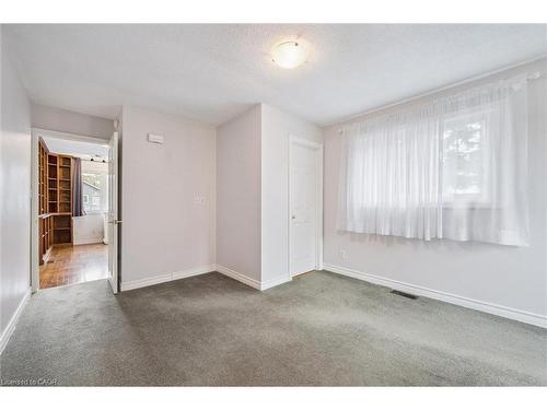 6548 Beatty Line N, Fergus, ON - Indoor Photo Showing Other Room