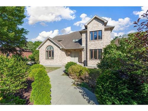 126 Montmorency Drive, Hamilton, ON - Outdoor