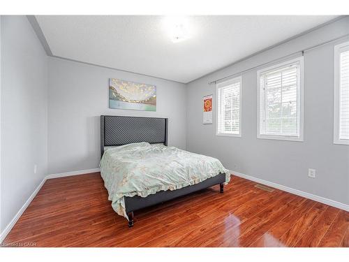 4 Vauxhall Crescent, Brampton, ON - Indoor Photo Showing Bedroom
