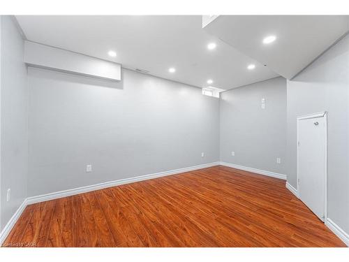 4 Vauxhall Crescent, Brampton, ON - Indoor