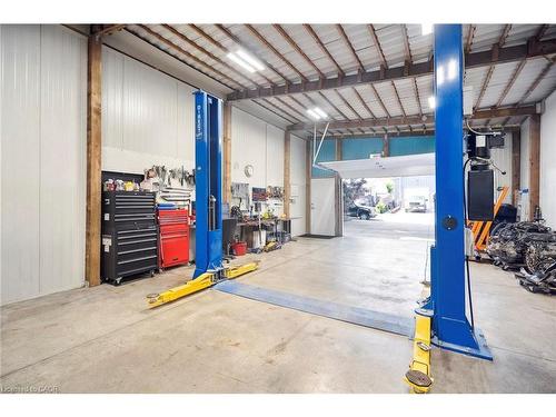 11 Whitfield Avenue, Hamilton, ON 